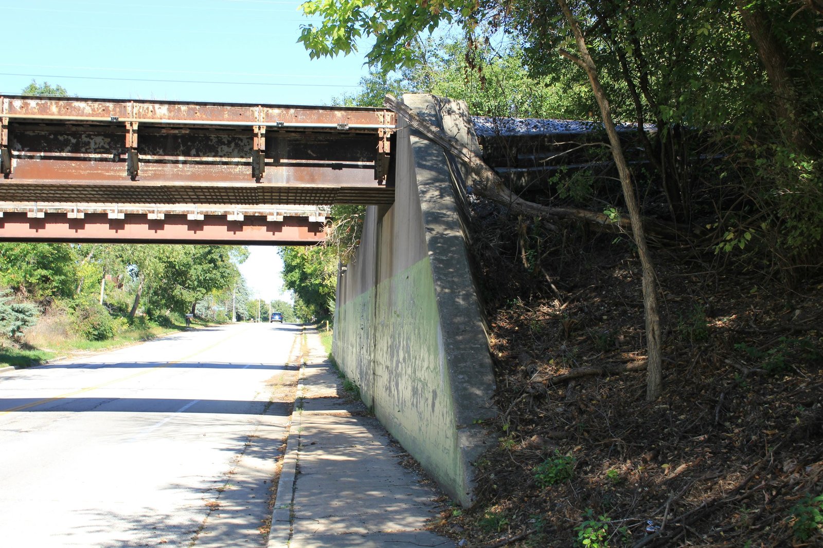 East abutment